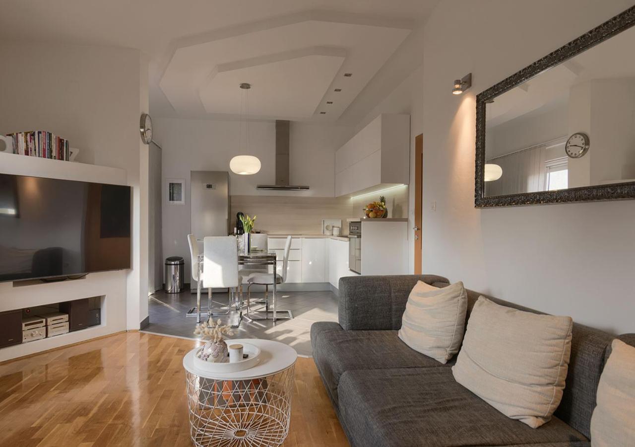 Apartment Leki - Newly Renovated, Modern City Spot PUY 외부 사진