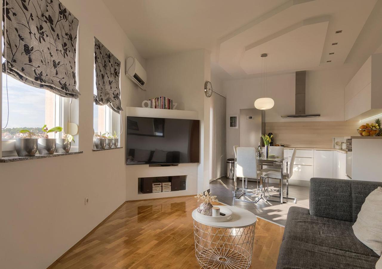 Apartment Leki - Newly Renovated, Modern City Spot PUY 외부 사진